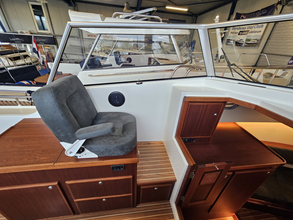 Luna  27 — foto 6 van 18