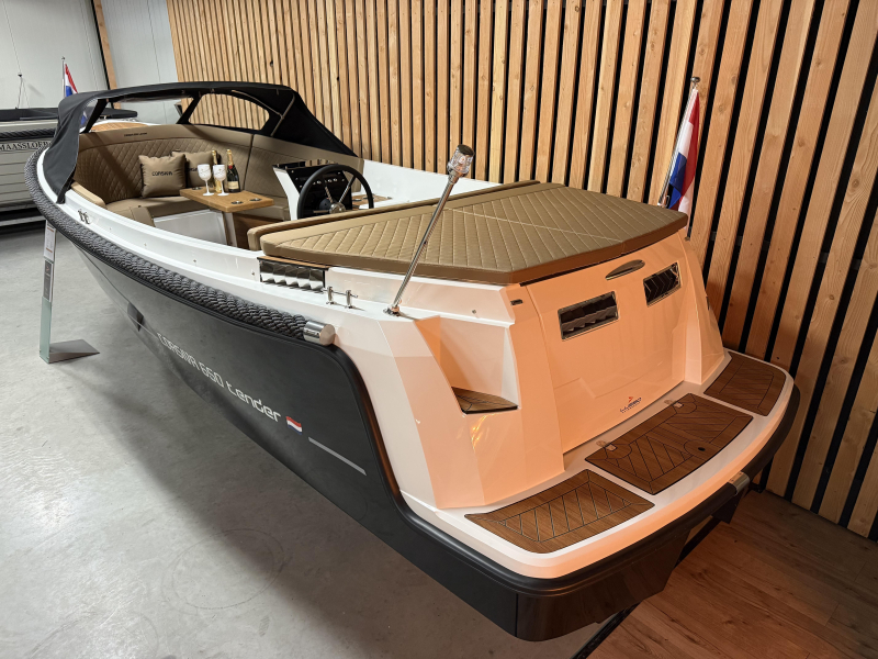 Corsiva 650 Exclusive 90pk Suzuki Nieuw — foto 3 van 12