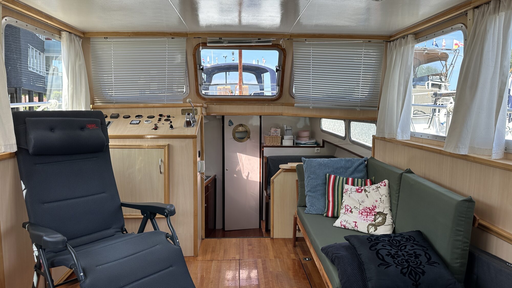 Zwaan Kruiser 13.50 AK — foto 21 van 50