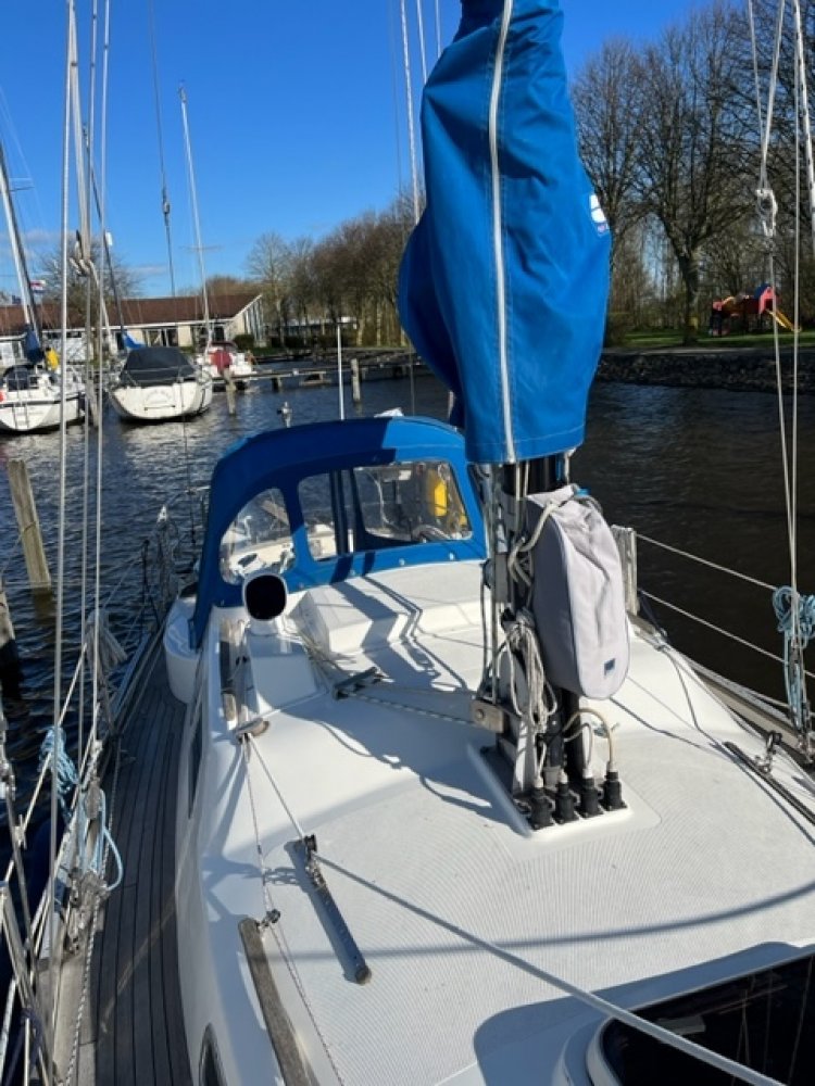 2021 Vancouver - Sailing Yacht - GRP (Polyester) - 1978 - € 29.500 — foto 3 van 11