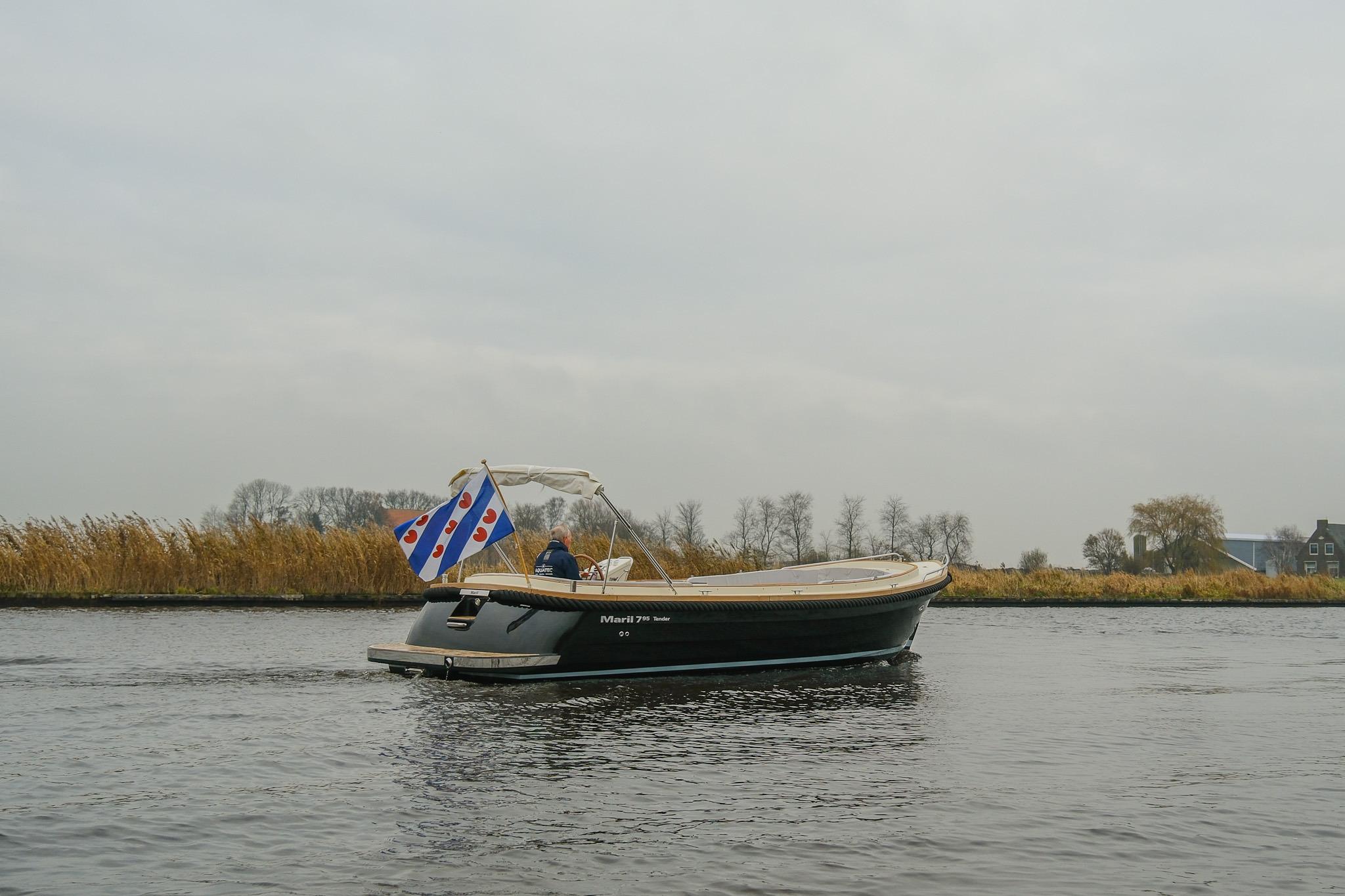 Maril 795 tender — foto 3 van 23