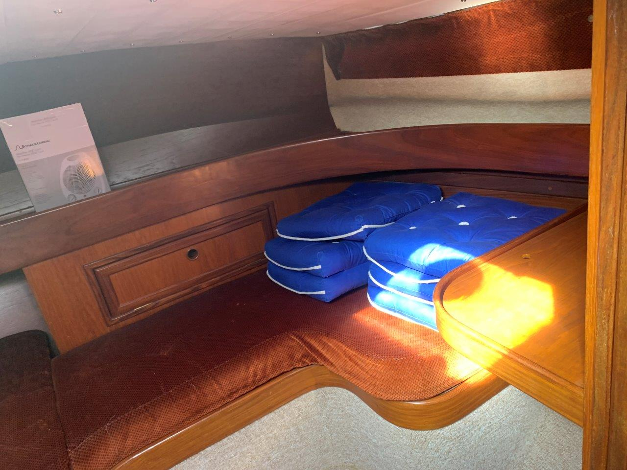 Beneteau Evasion 37 — foto 81 van 133