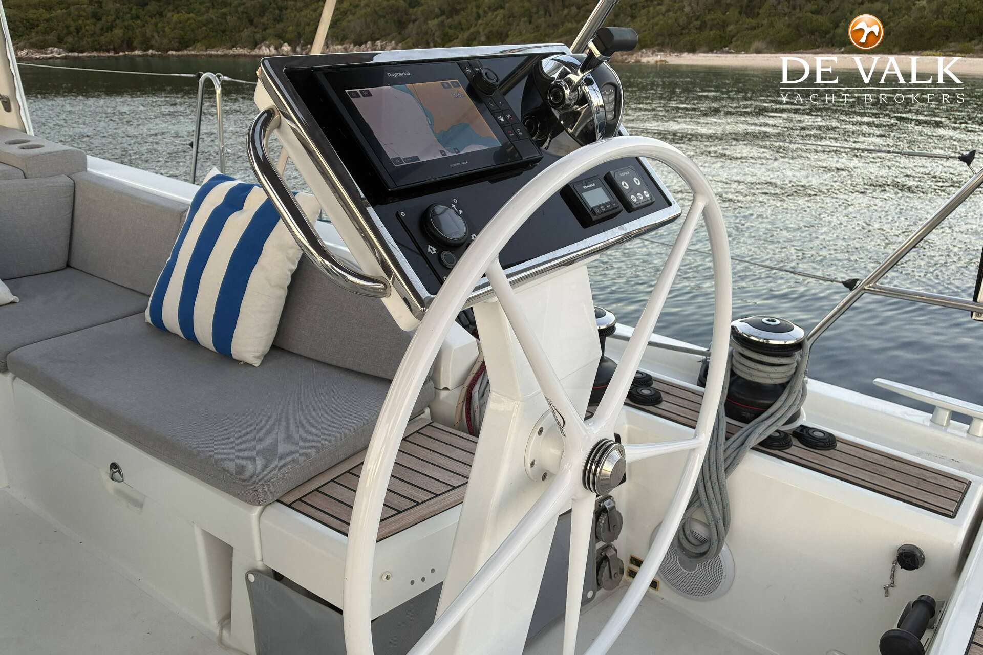 Beneteau Oceanis 46.1 — foto 3 van 44