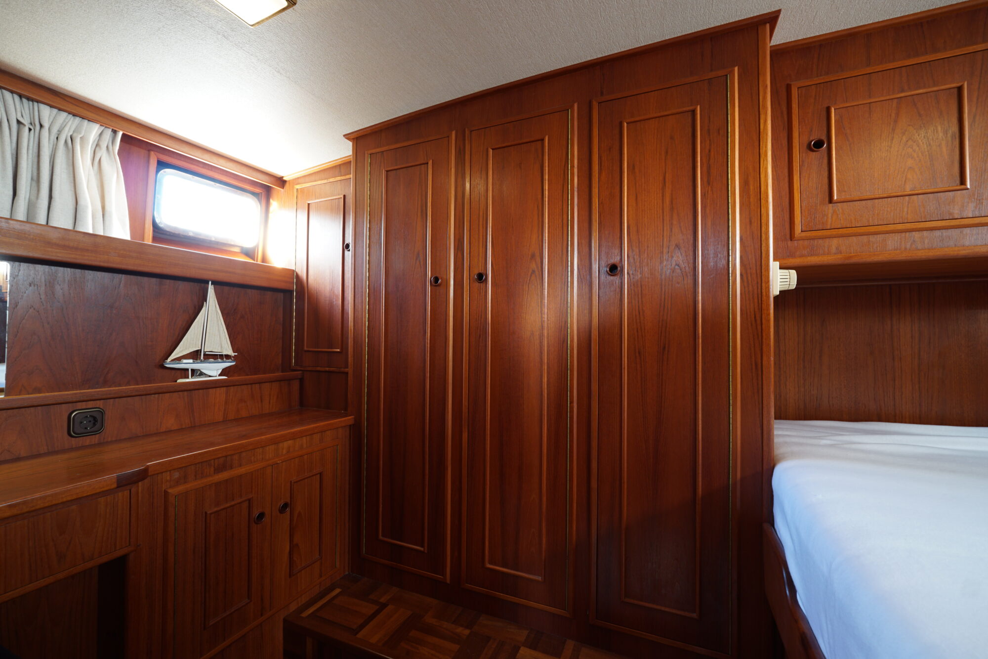 Damen Pushy Cat 15.00 AK Cabrio — foto 41 van 71