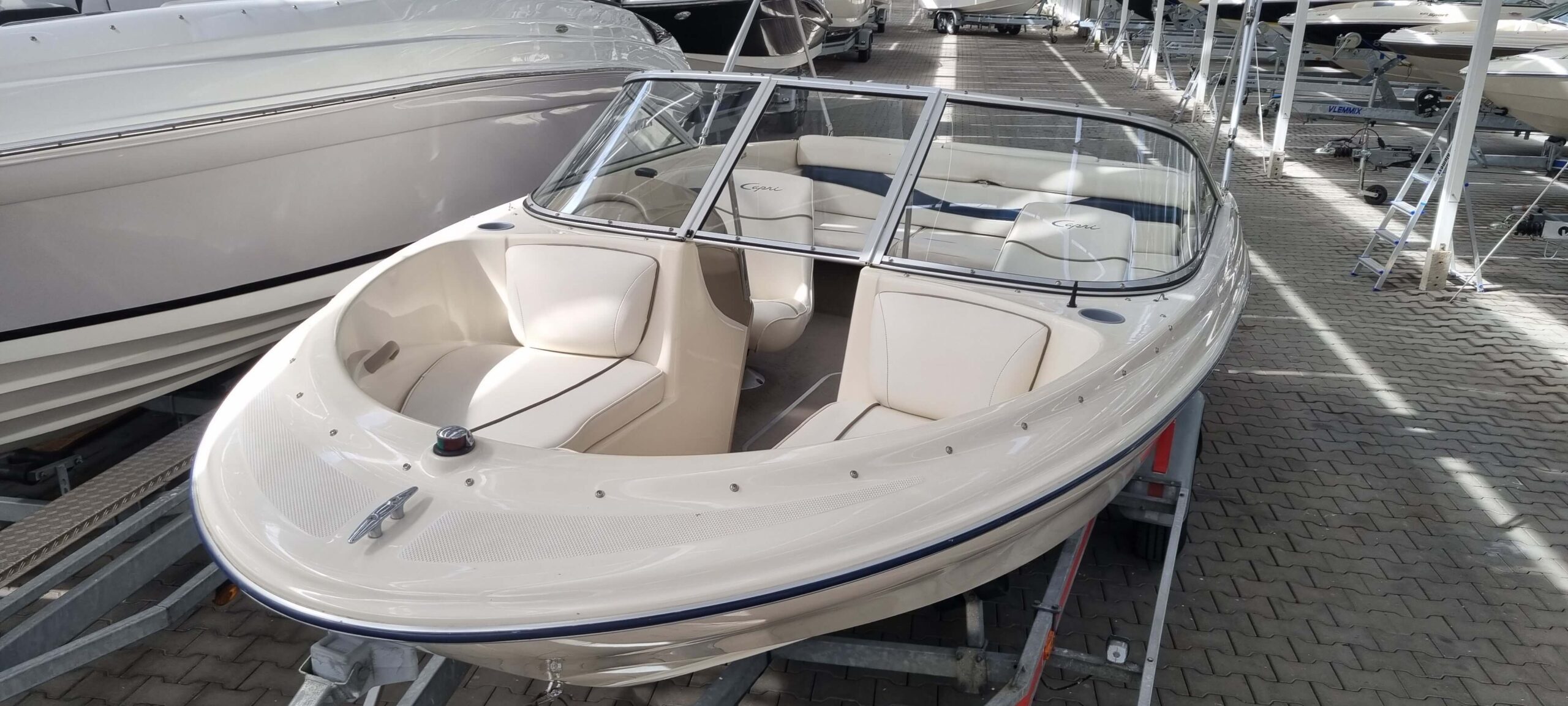 Bayliner 175 Capri — foto 10 van 11