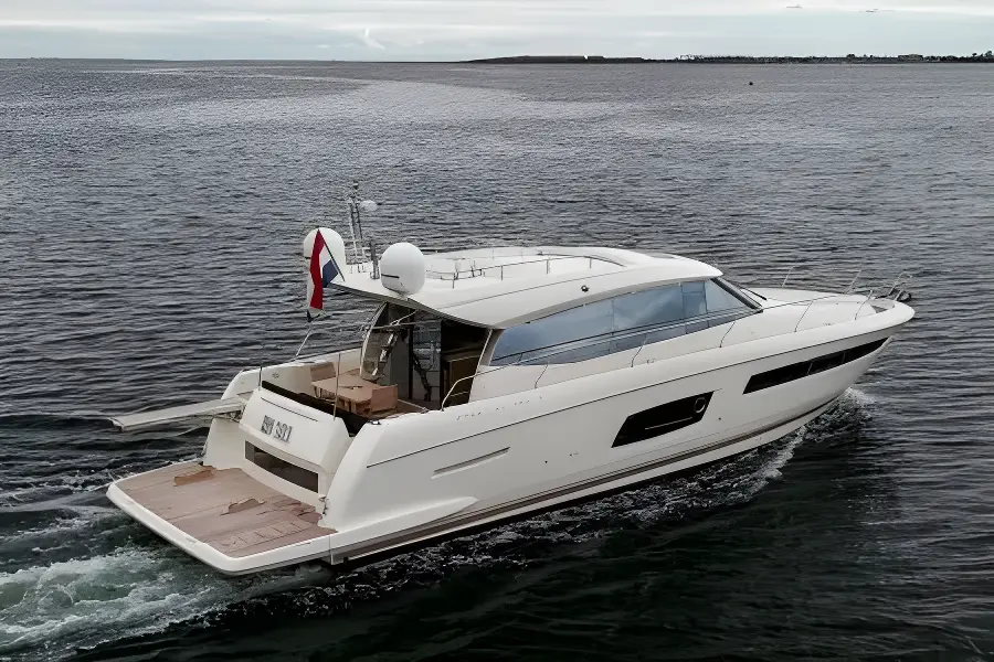 Prestige 560S — foto 179 van 239