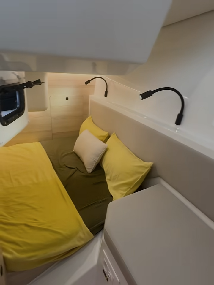 Jeanneau EX34 Hard Top — foto 60 van 69