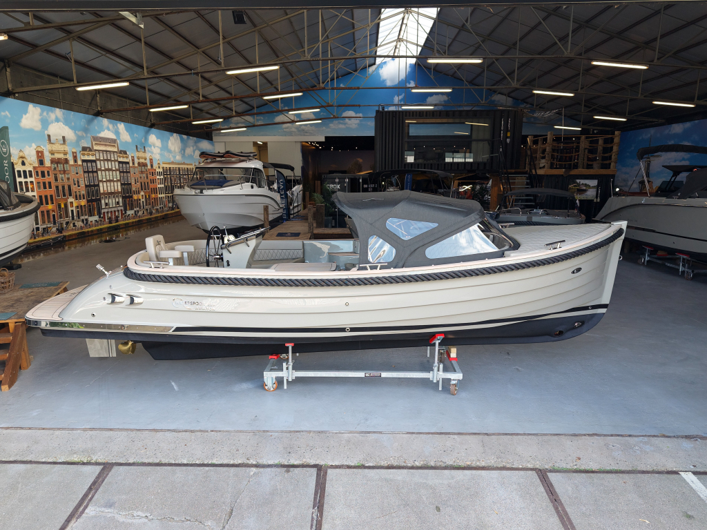 Waterspoor 717 Aviator | Vetus diesel   — foto 12 van 31