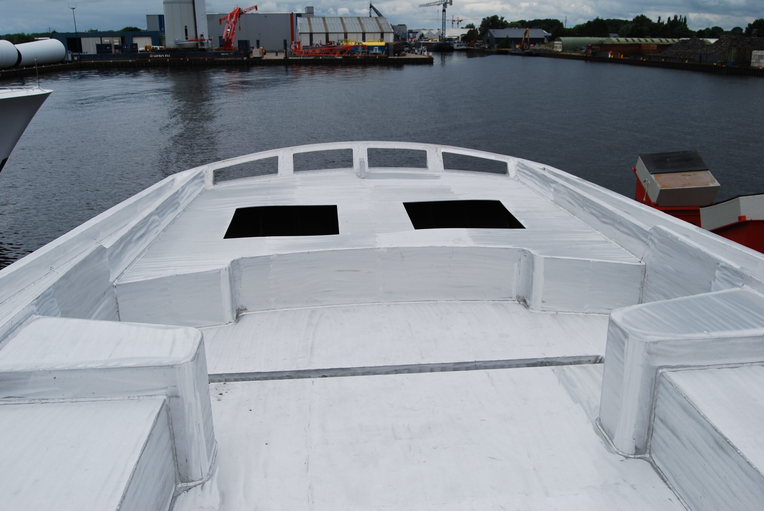 Hoek Design PC 77 - 77ft - Aluminium Hull for sale — foto 8 van 10