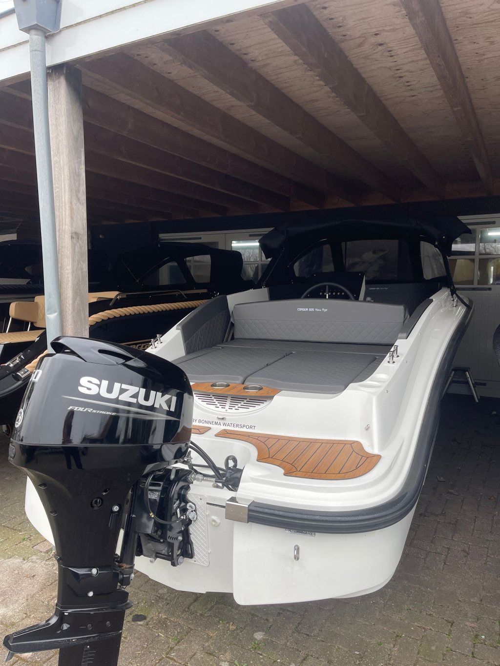 Corsiva 605 Tender incl. Suzuki 50pk — foto 3 van 10