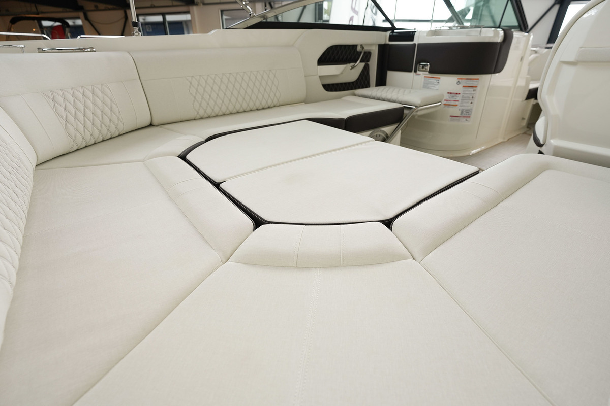 Sea Ray SLX 250 — foto 29 van 57