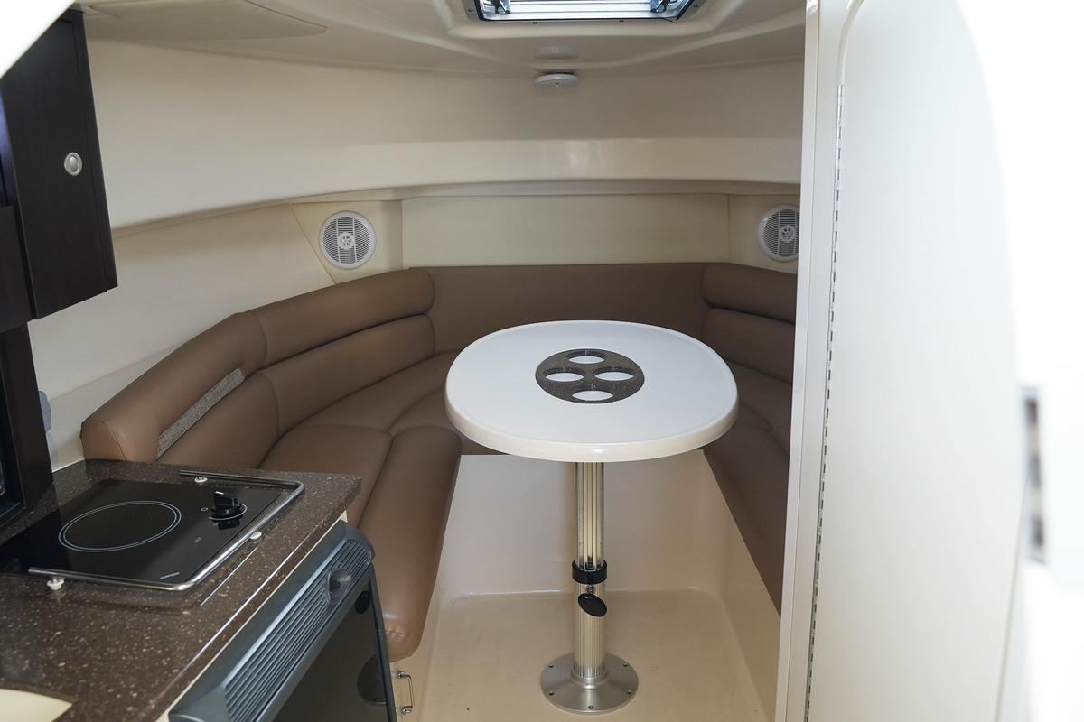 Boston Whaler 285 Conquest — foto 25 van 46