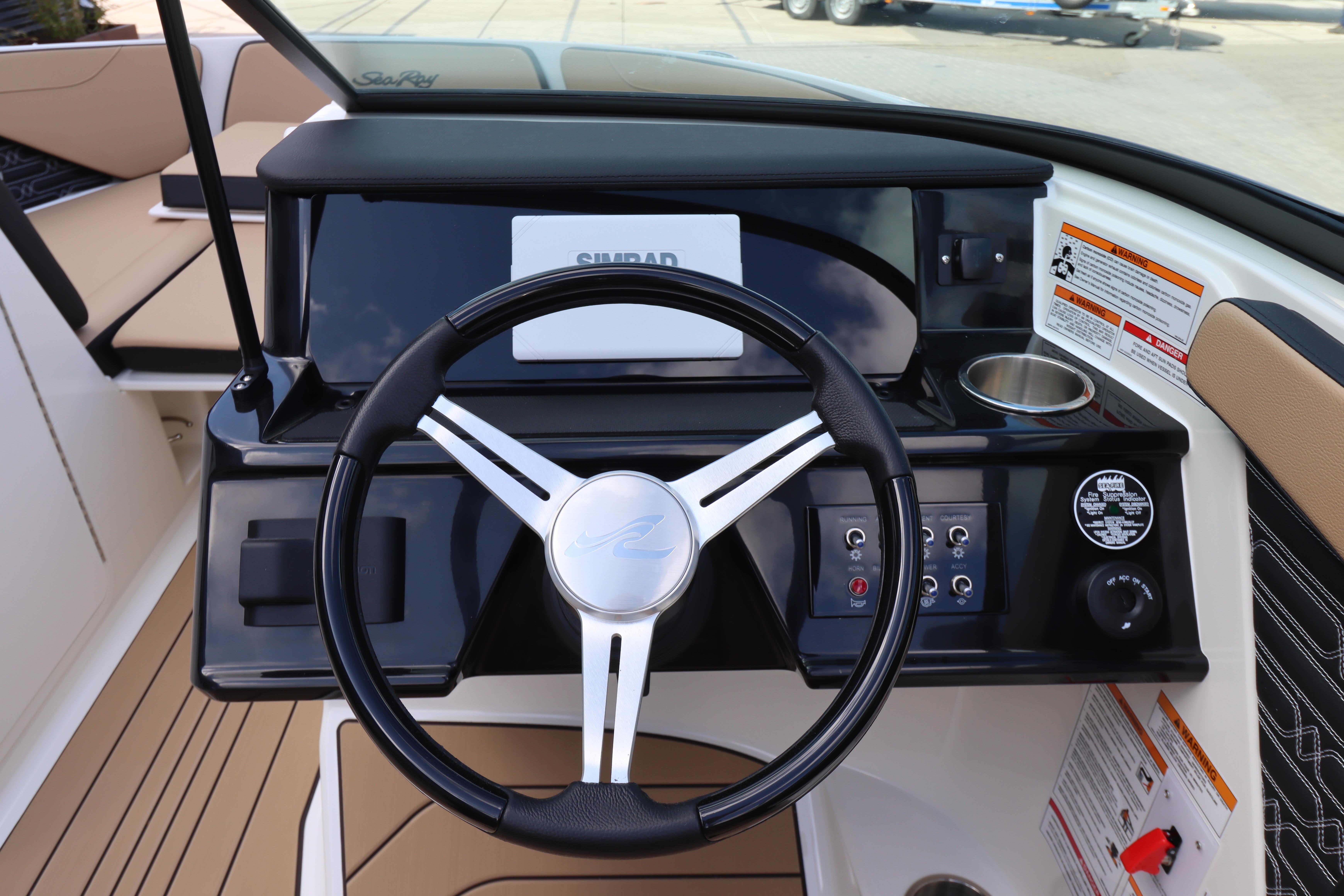 Sea Ray SPX 190 — foto 27 van 37