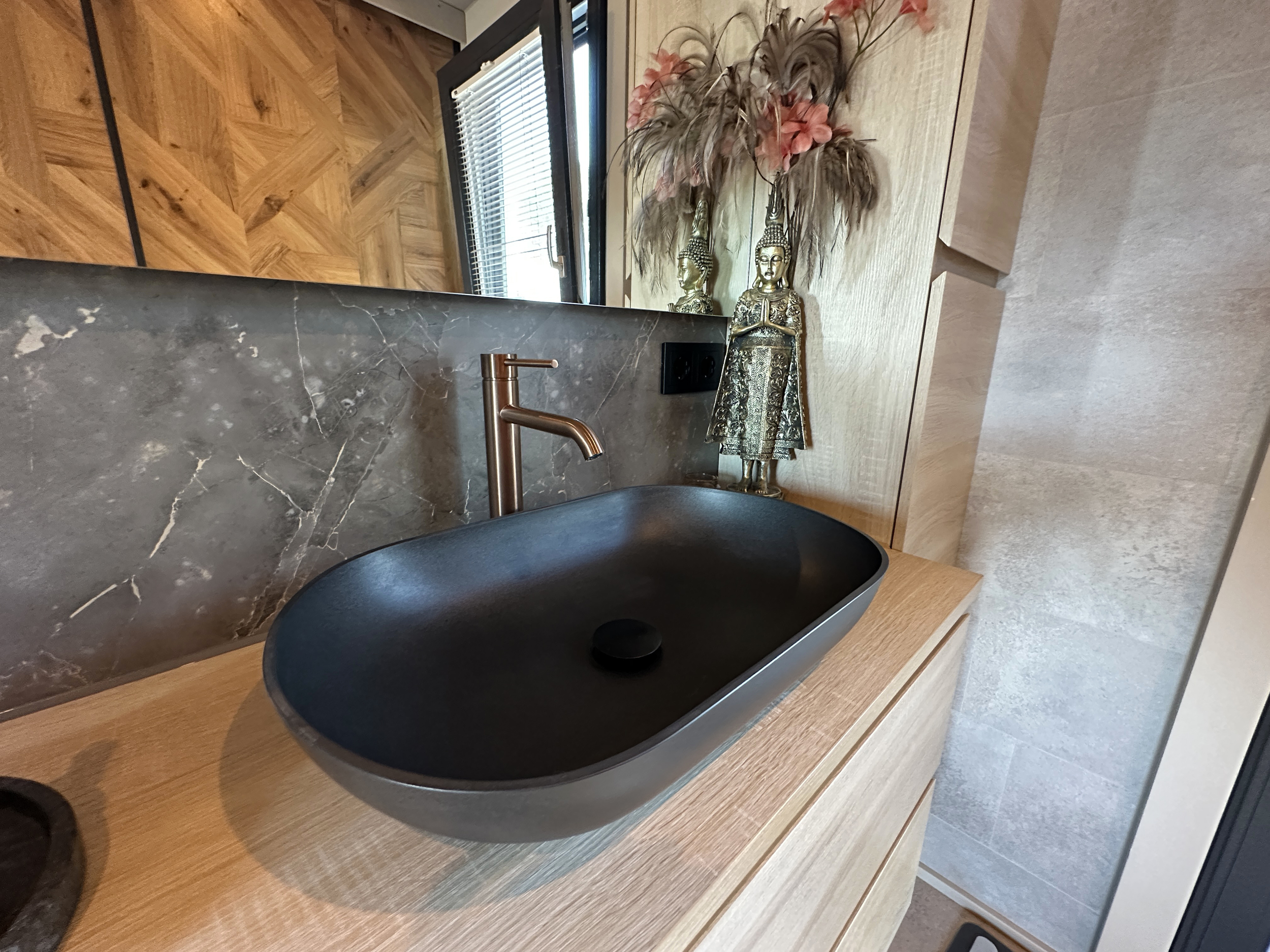 HT-Lofts Houseboat 15m Electric Propulsion — foto 31 van 39