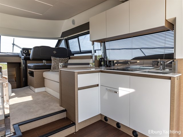 Prestige 460 - Flybridge — foto 11 van 88