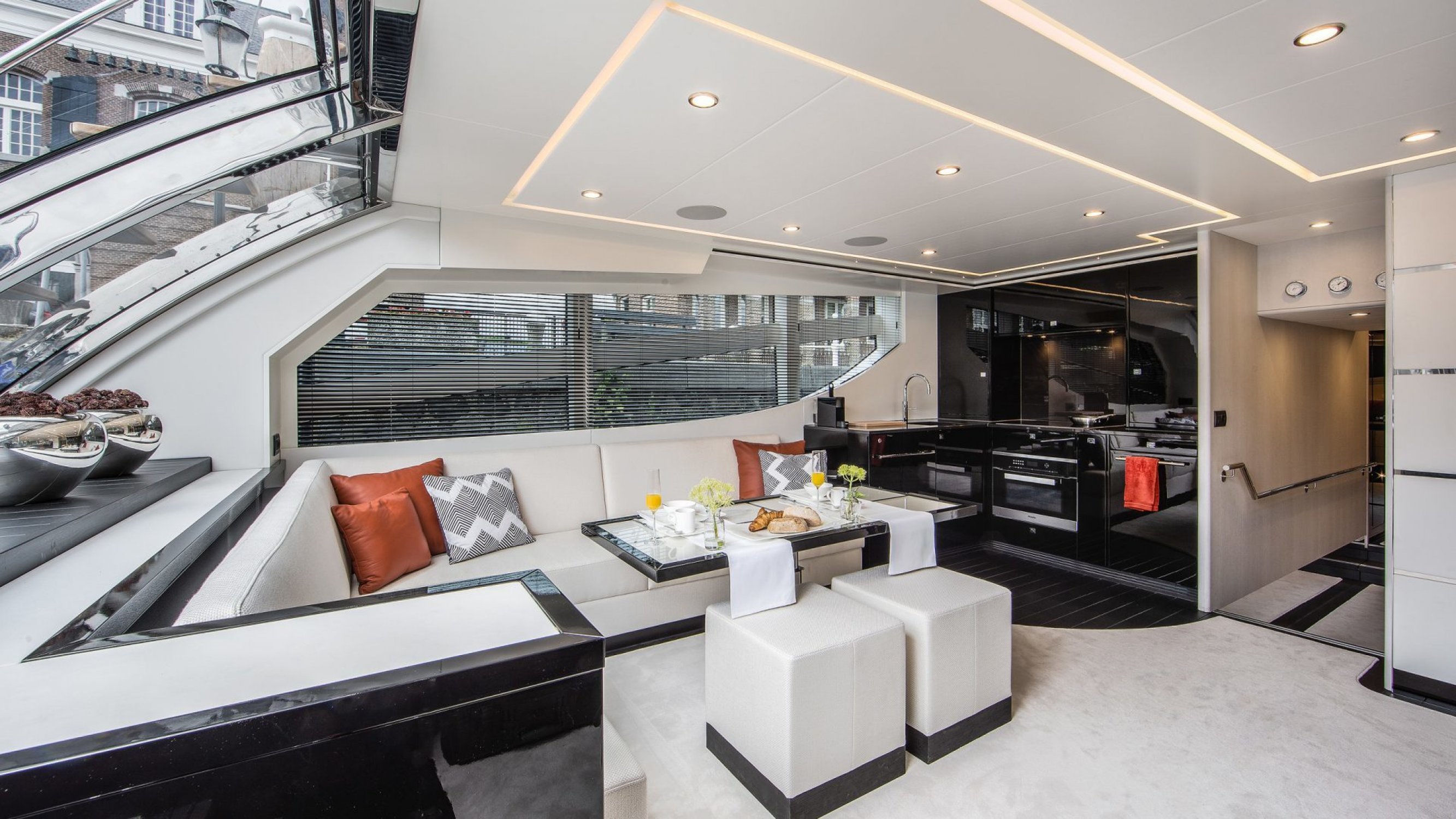 YACHTING - Kriesels Shipbroker — foto 10 van 11