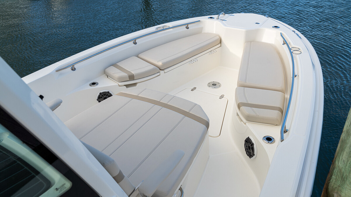 Boston Whaler 280 Dauntless — foto 12 van 22