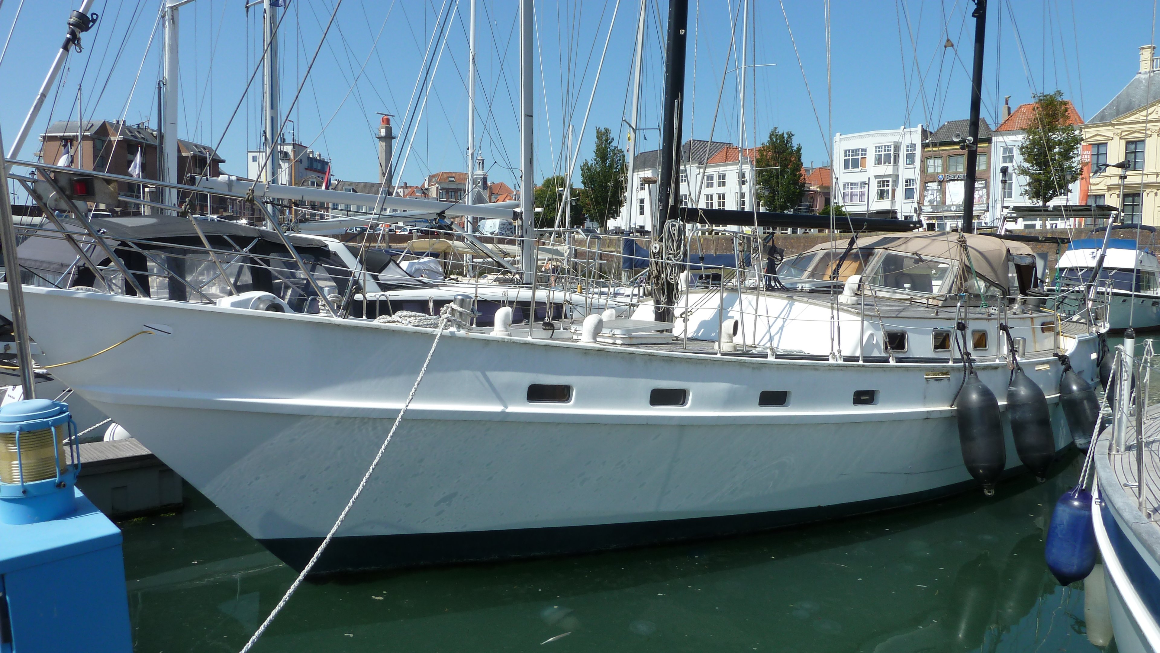 Suncoast 48 — foto 2 van 12