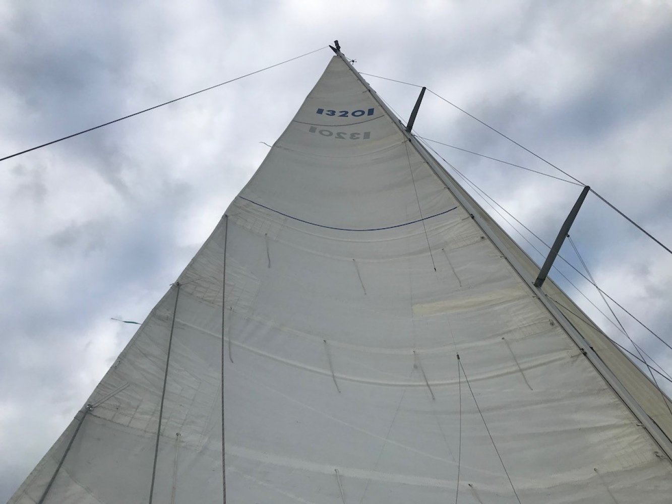 Bianca - Sailing Yacht - GRP (Polyester) - 1990 - € 19.900 — foto 7 van 11