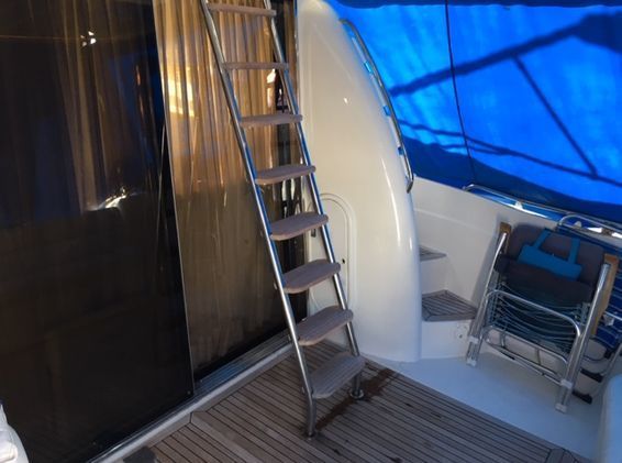 Sunseeker Manhattan 46 — foto 3 van 3