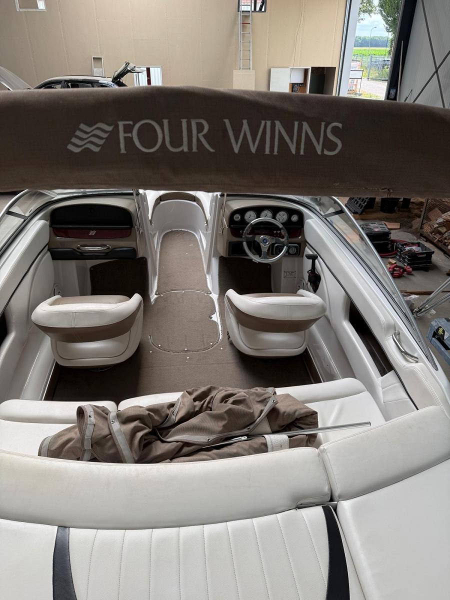 Fourwinns H200 — foto 11 van 15