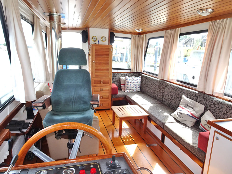 ex Patrouille vaartuig / Varend Woonschip 18.26 met UBC — foto 34 van 68