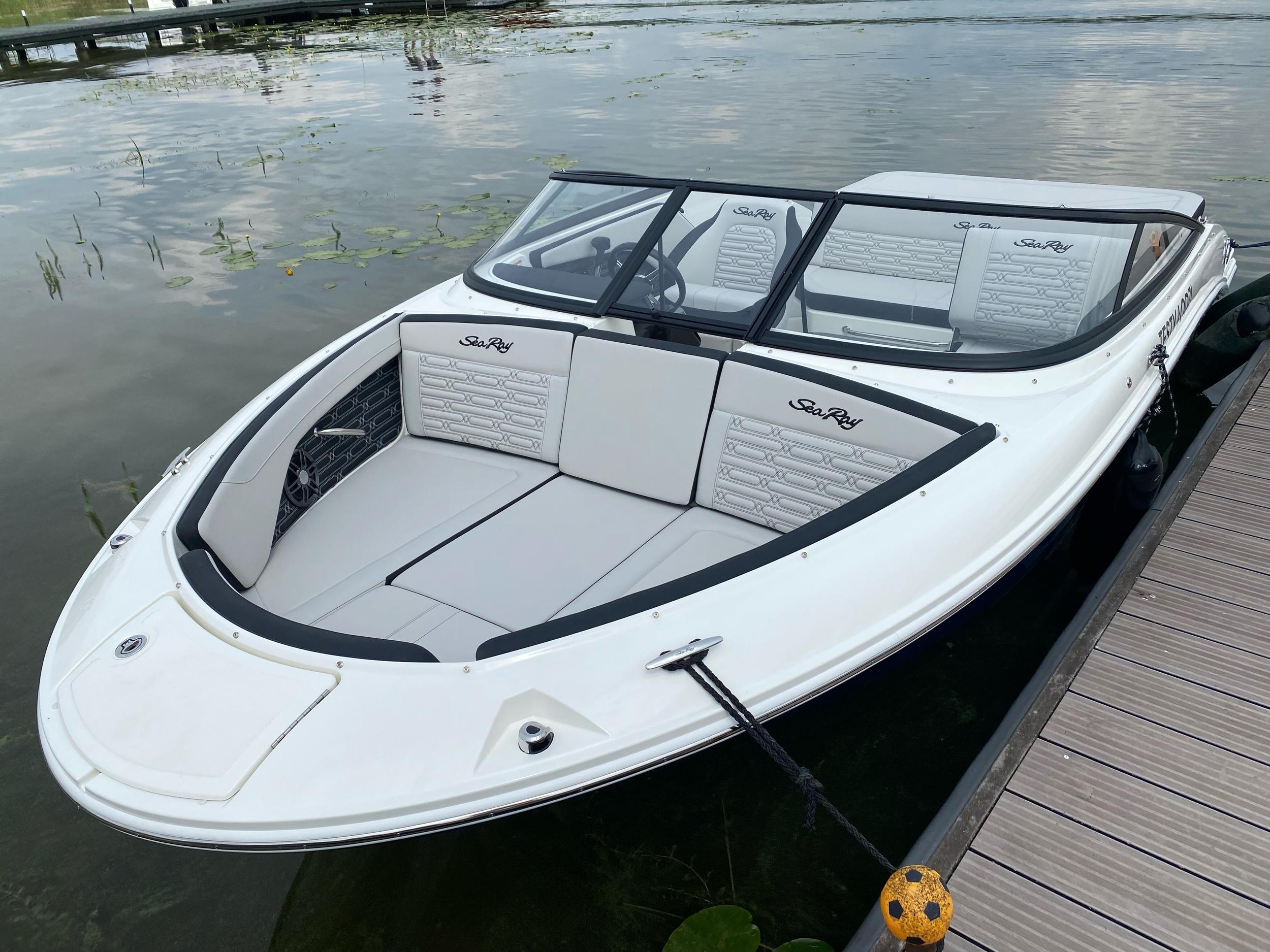 Sea Ray SPX 190 — foto 2 van 8