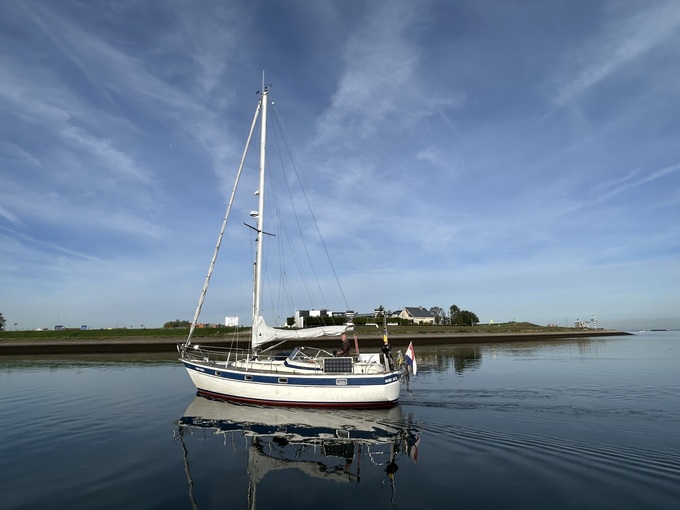 Hallberg Rassy 352 — foto 6 van 12