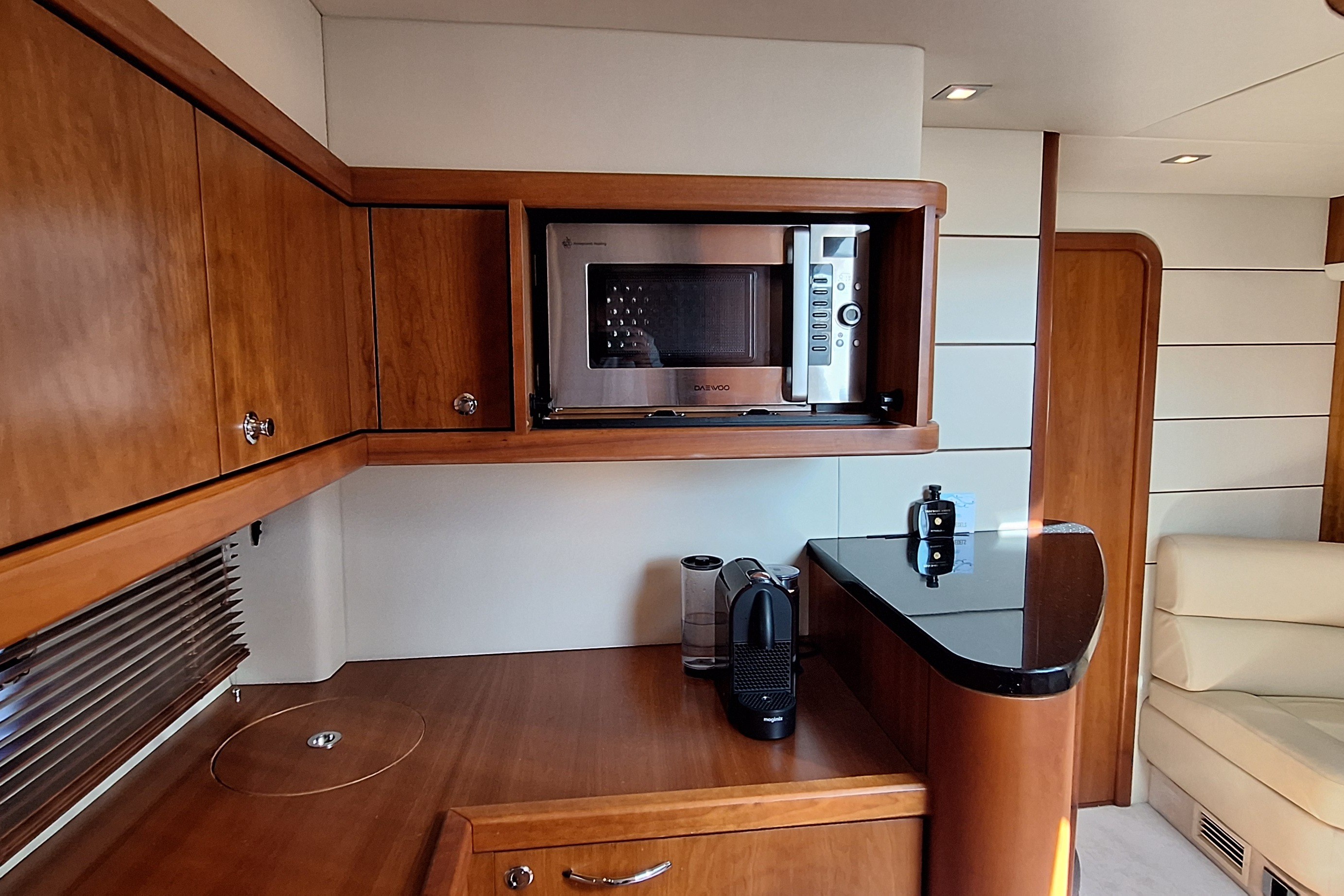 Sunseeker Portofino 47 — foto 65 van 92