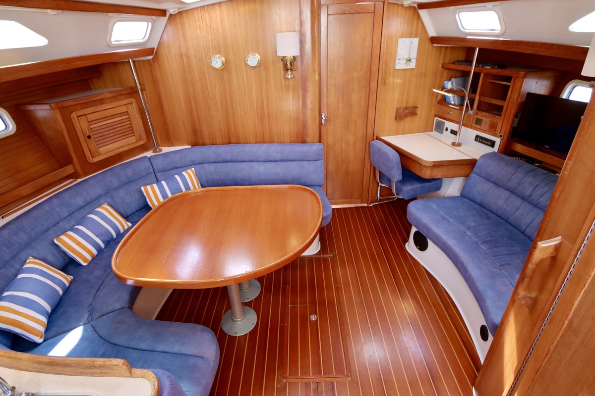 Catalina 42 MK II — foto 9 van 81