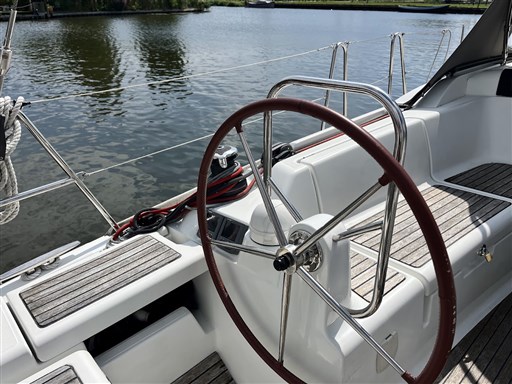 Jeanneau Sun Odyssey 409 (2011) — foto 3 van 12