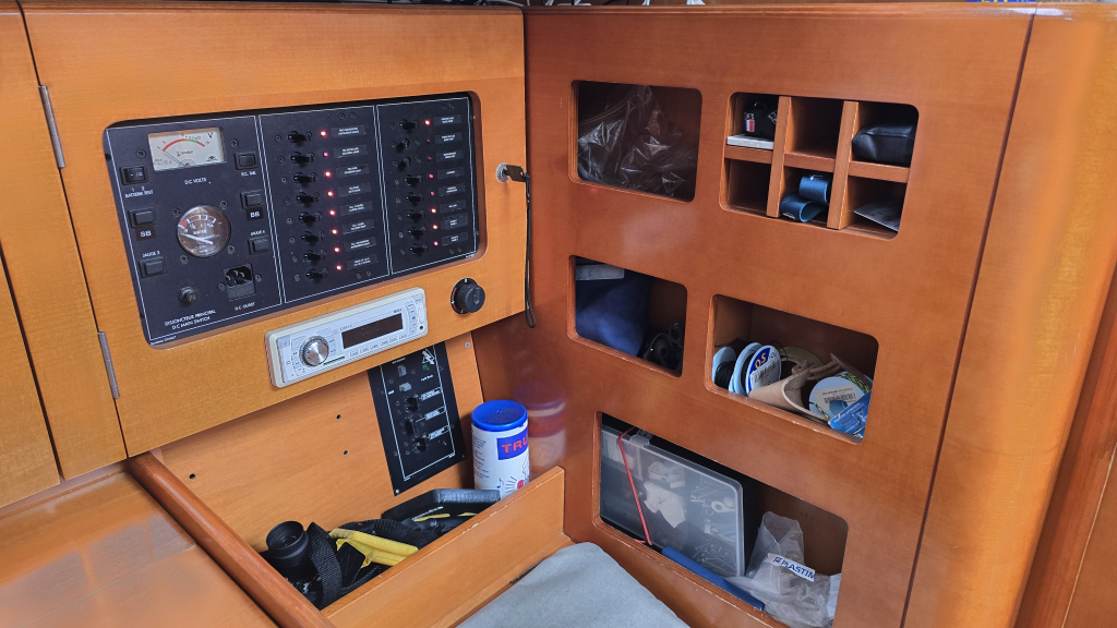 Beneteau First 40.7 — foto 24 van 35
