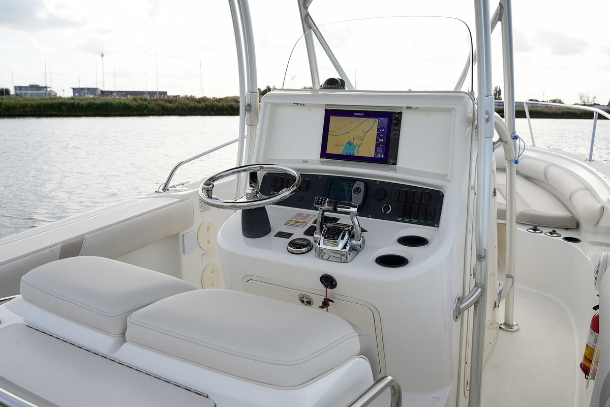Boston Whaler 270 Outrage — foto 23 van 44
