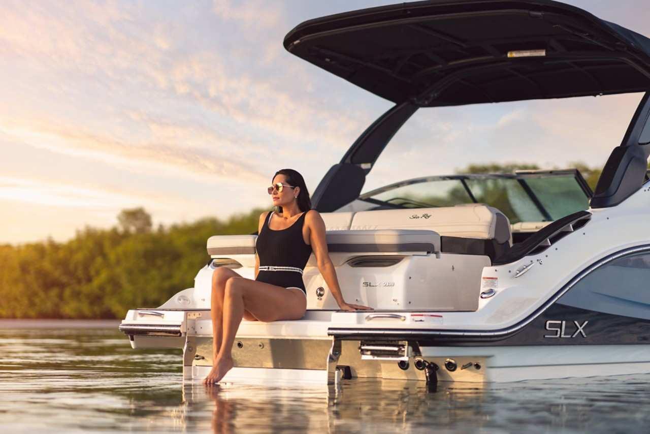 Sea Ray SLX 260 — foto 9 van 10