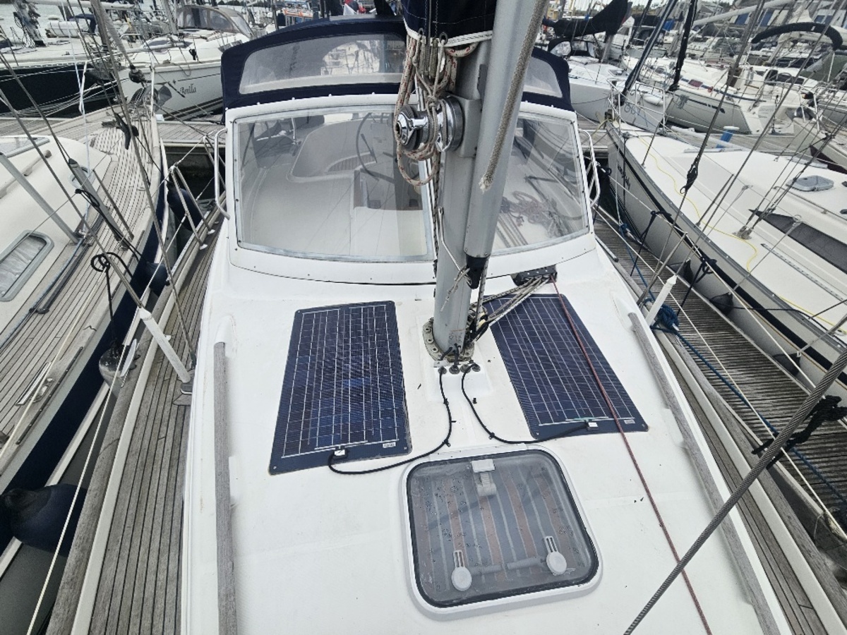 Beneteau Oceanis 36CC — foto 21 van 24