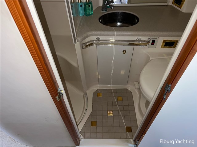 Sea Ray 540 DA — foto 38 van 62