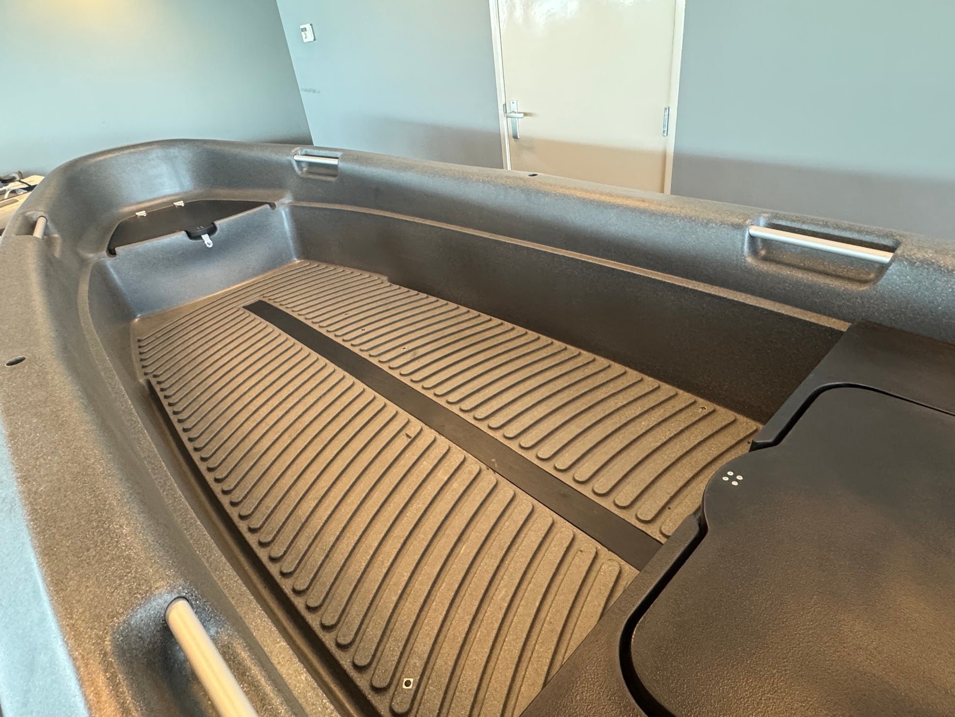 River 420 open evt met Epropulsion motor — foto 7 van 12