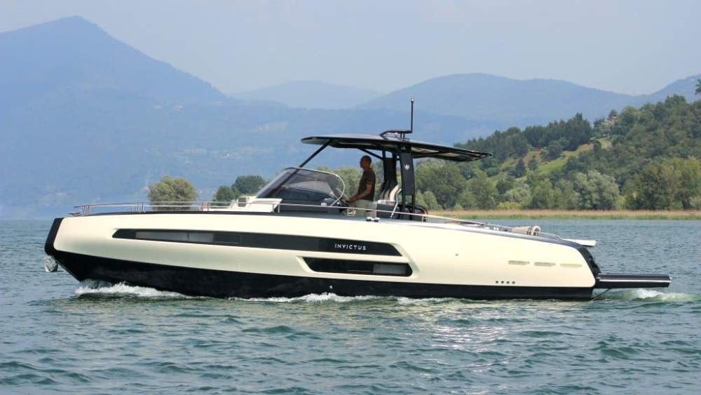 Invictus yachts Invictus 370 GT — foto 3 van 25