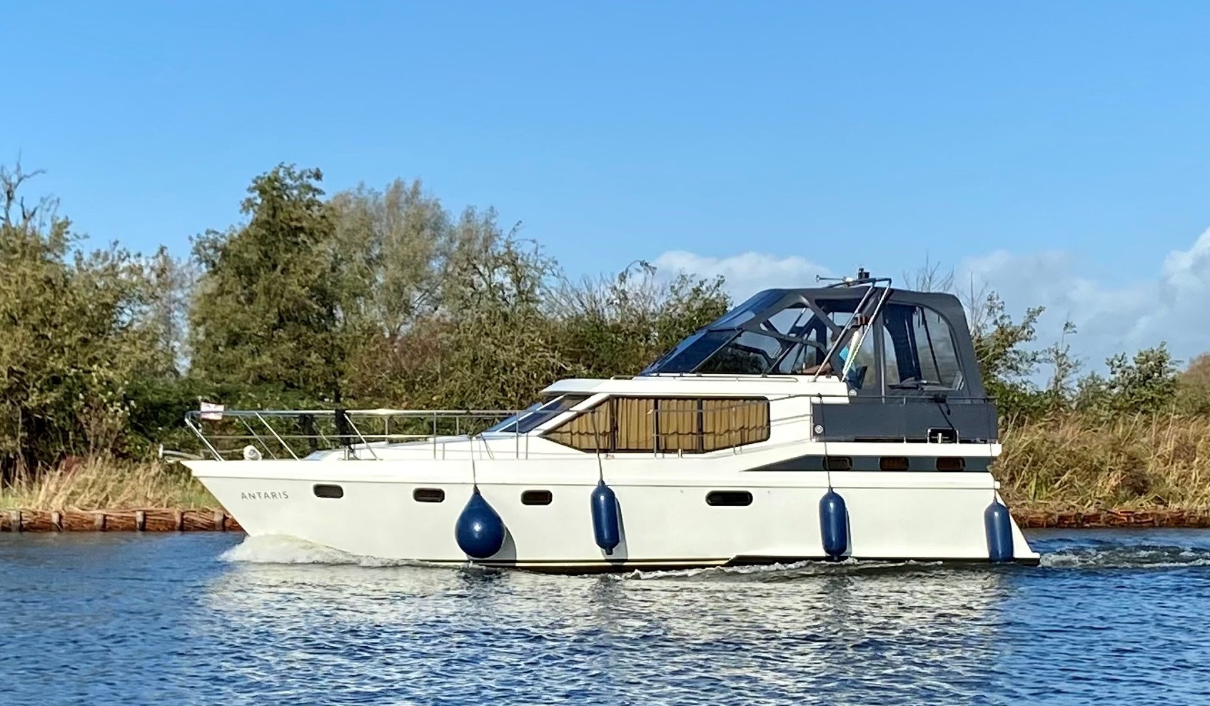 Vri-Jon Contessa 37 AK Cabrio — foto 2 van 29