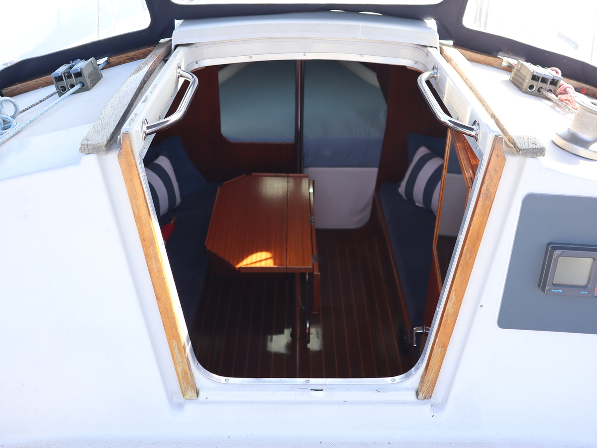Jeanneau Aquilla 29 — foto 9 van 48