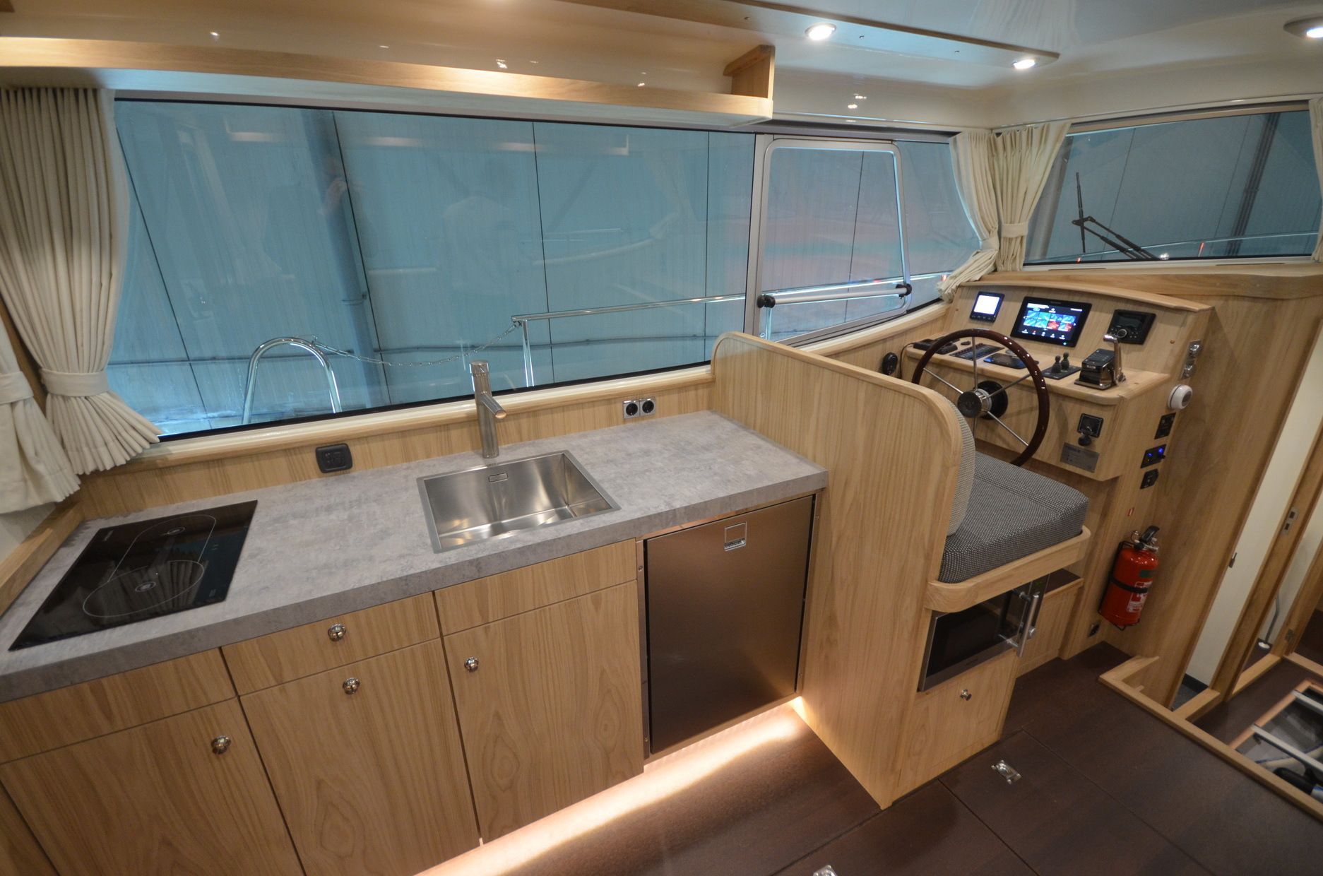 Brandsma Luna 37 — foto 15 van 26