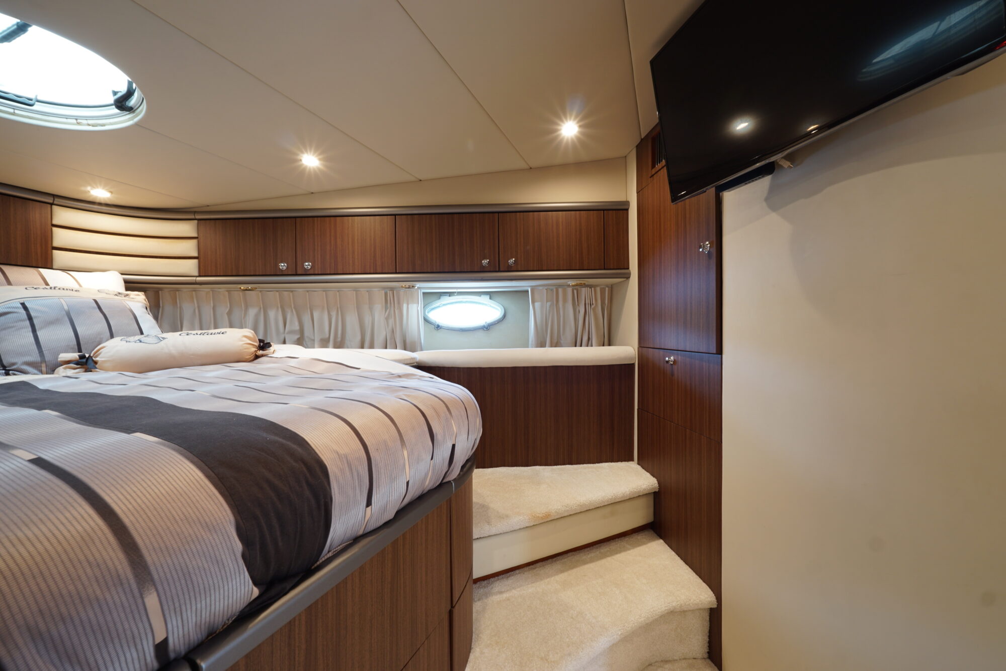 Sunseeker 62 Manhattan — foto 33 van 86