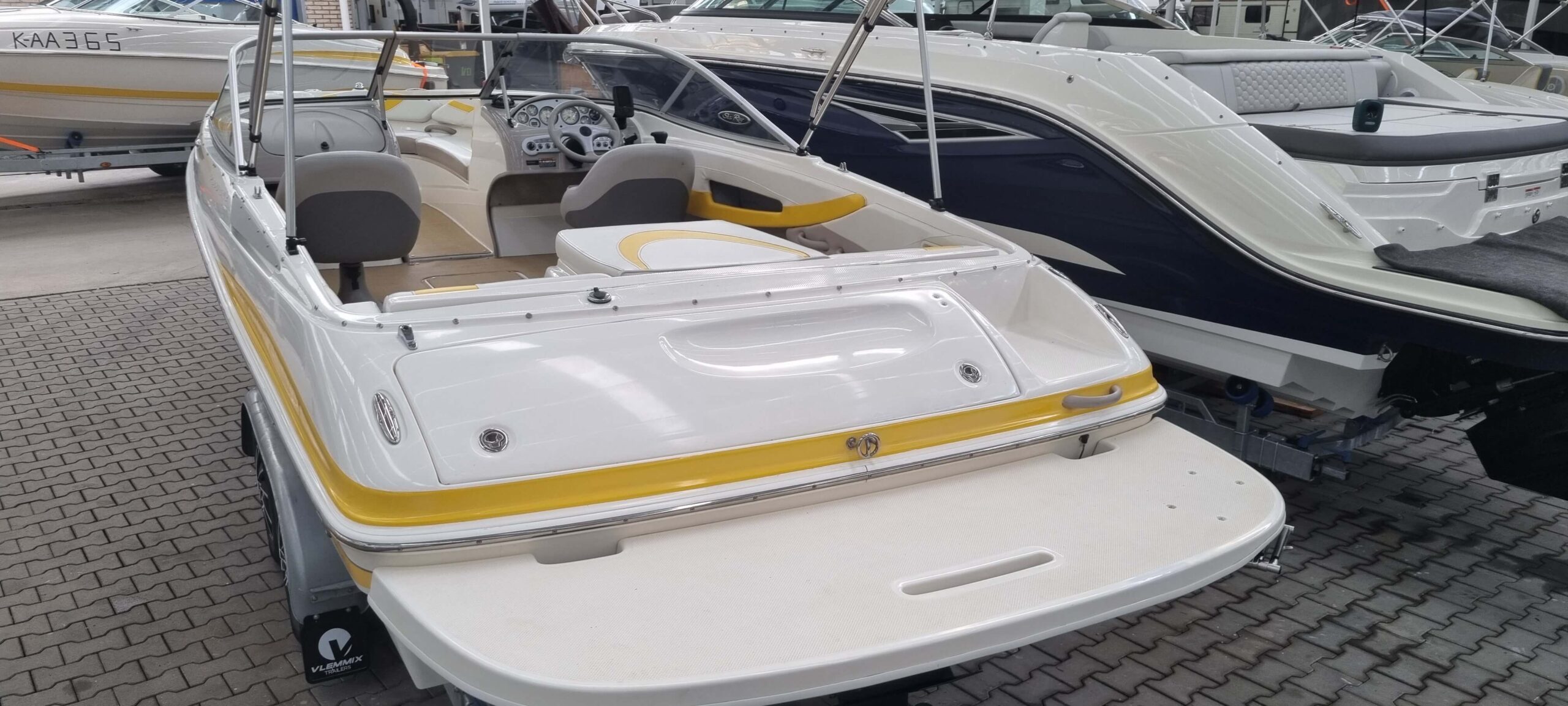 Maxum 2000 SR3 — foto 7 van 11