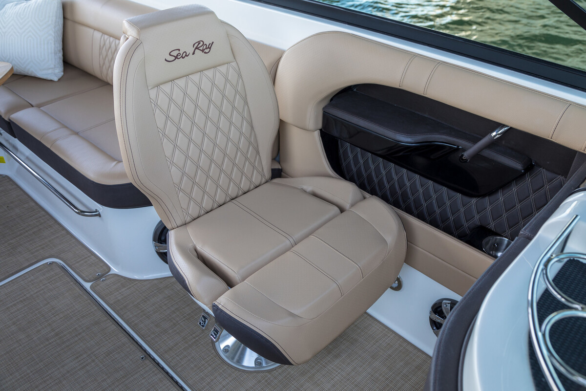 Sea Ray SLX 280 — foto 13 van 20