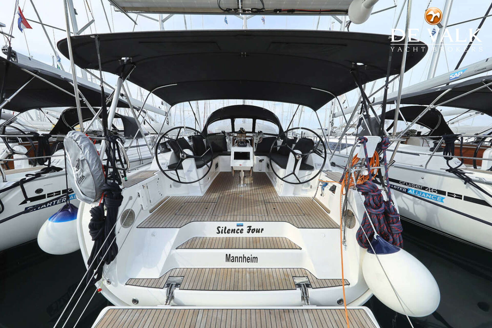 Bavaria Cruiser 46 — foto 1 van 27