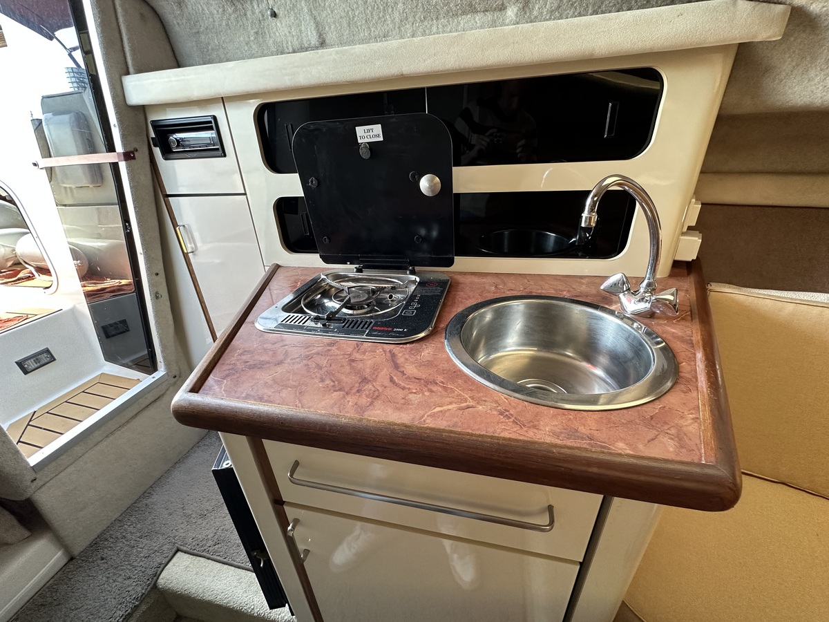 Maxum 2300 — foto 11 van 23