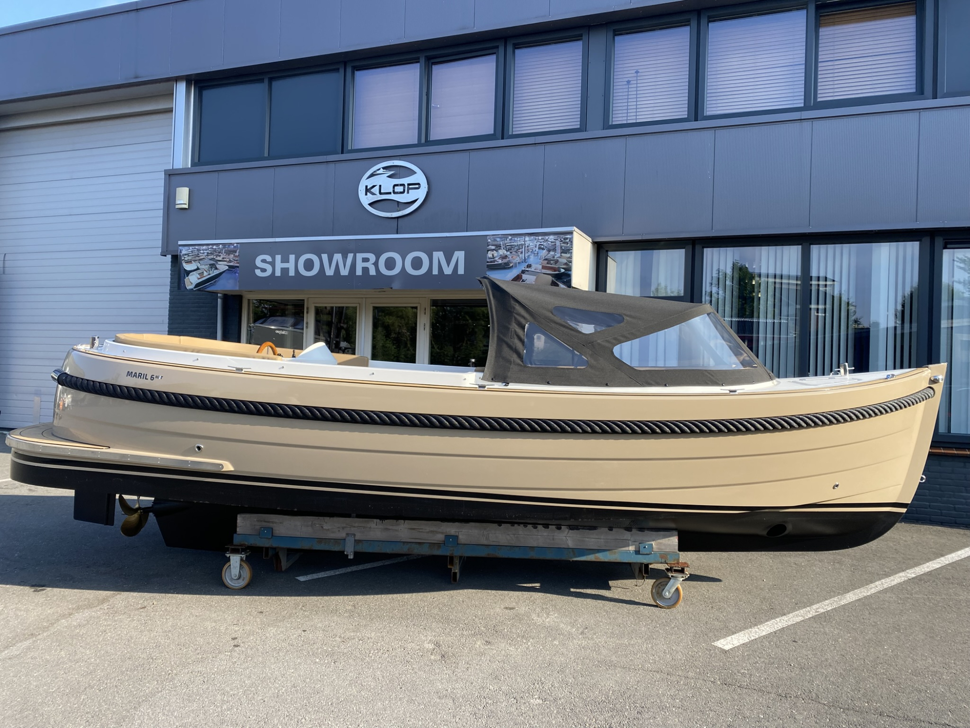 Maril 6NXT in RAL 1019 op voorraad