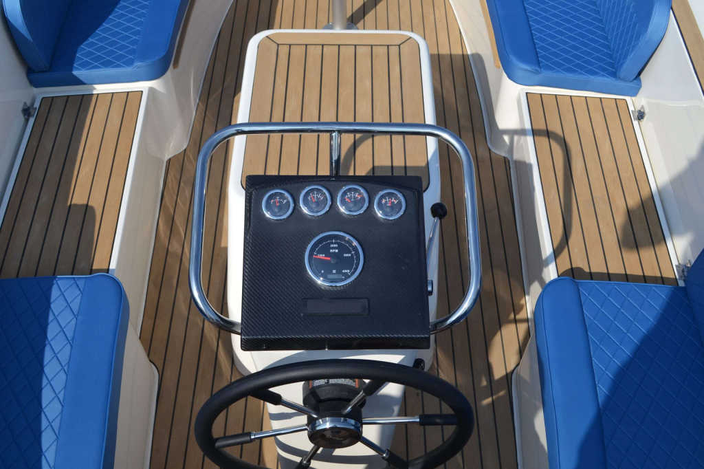 Waterspoor 630 | Diesel tender | Vanaf €45.450.- — foto 10 van 17