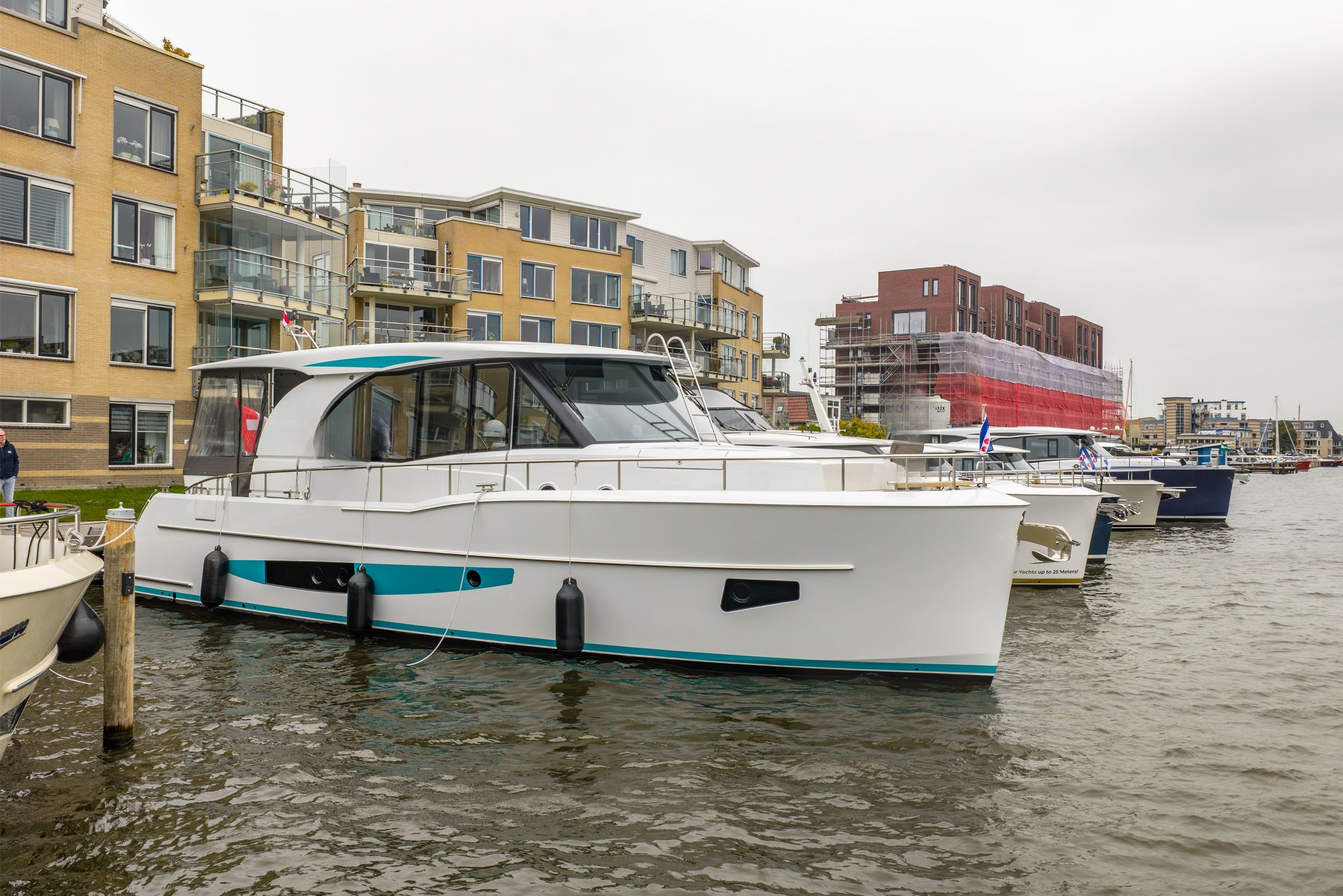 Boarncruiser 1440 Elegance - Center Sleeper — foto 2 van 20