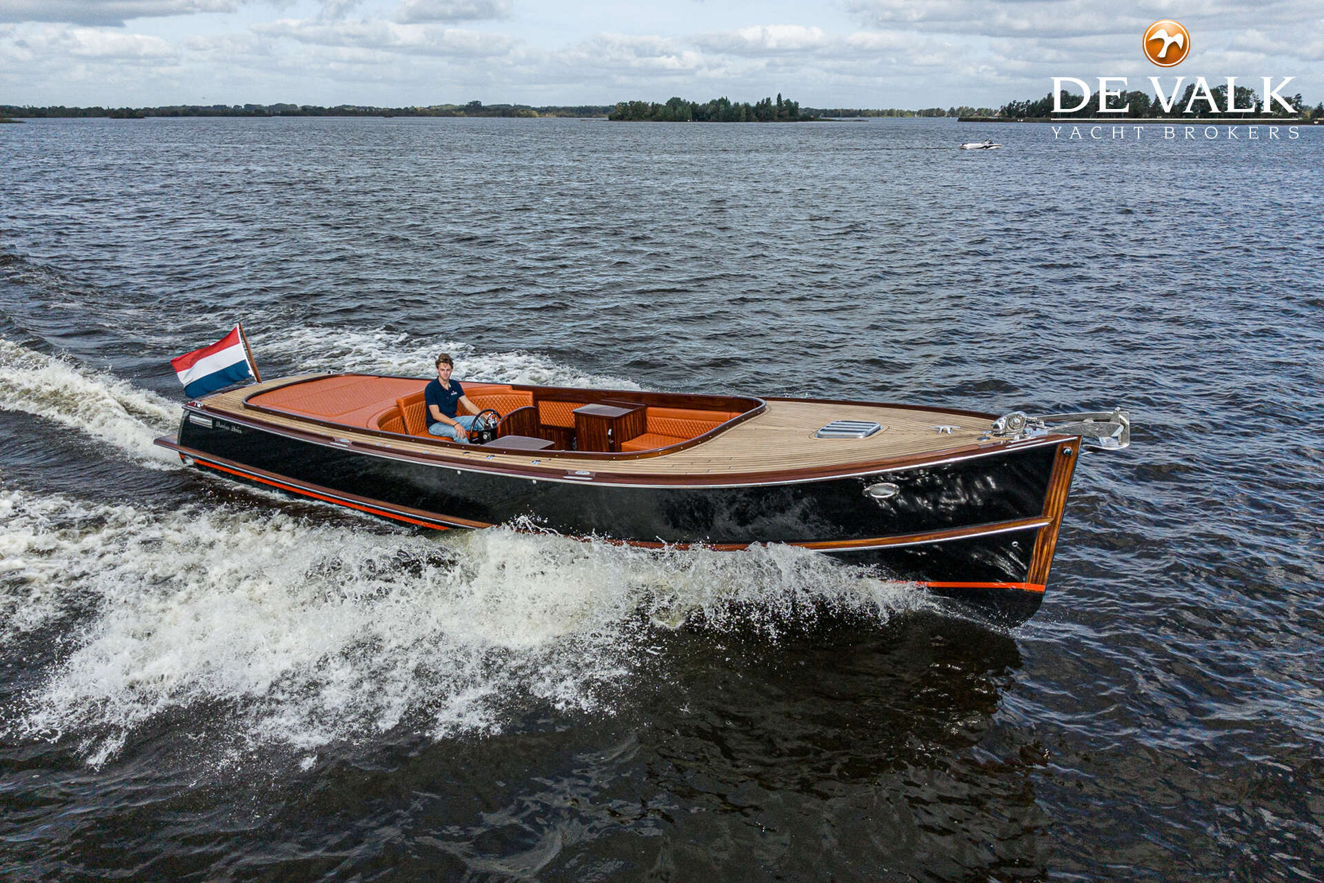 Brandaris Barkas 1100 Supersport Hybrid — foto 10 van 40